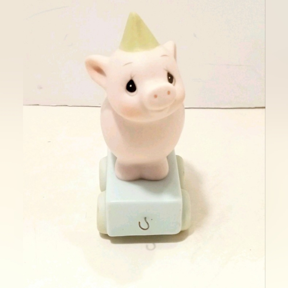 Precious Moments Pig 3rd Birthday Train Figurine 15954 1985 No Box